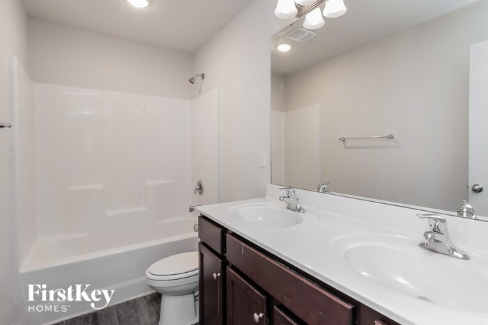 Building Photo - 7305 Brawley Wood Ct