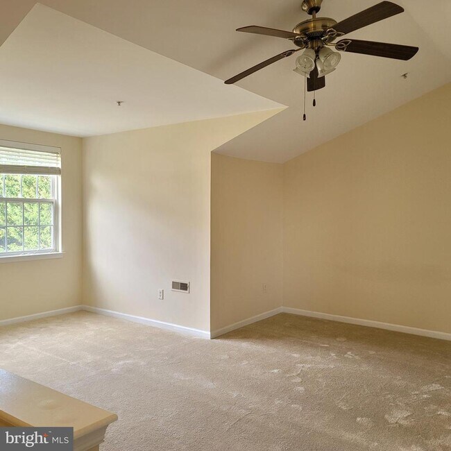 Building Photo - 9821 Bon Haven Ln