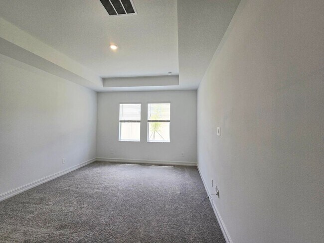 Building Photo - Annual Rental in Stonegate Preserve – Brand-New 3 Bedroom, 2.5 Bath Home with Loft, Main-Level Pr...