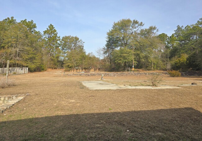 Building Photo - 2327 Tobacco Rd