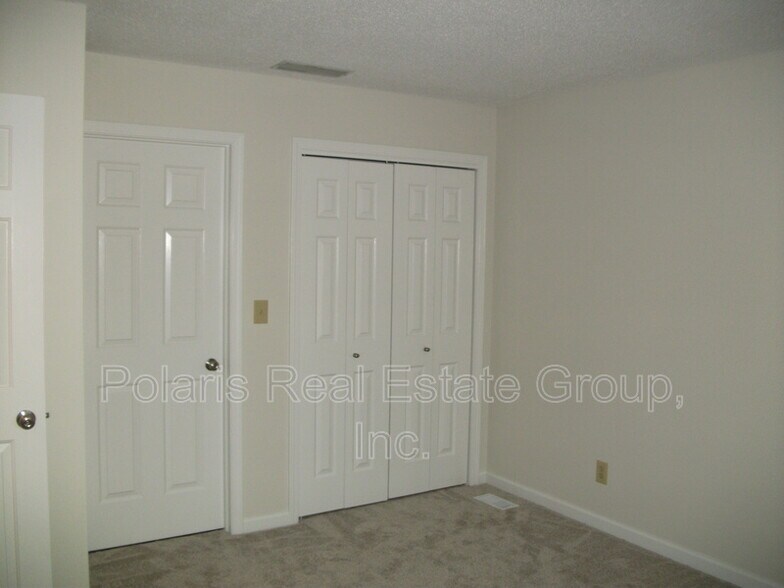 Building Photo - 12337 Brompton Rd