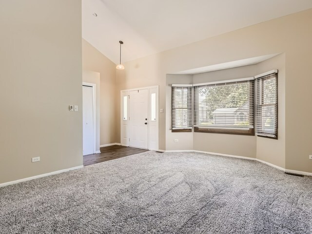 Building Photo - 1414 Lakewood Dr