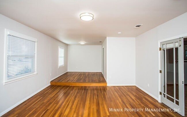 Building Photo - 3212 36th St