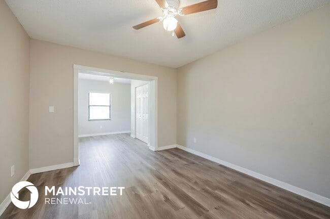 Building Photo - 16280 Willow Stream Ln