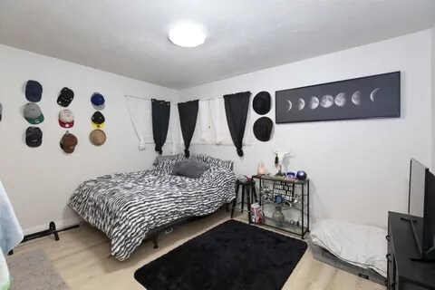 Building Photo - 55 SW Eastern Ave