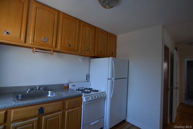 Building Photo - 88-42-88240 240th St