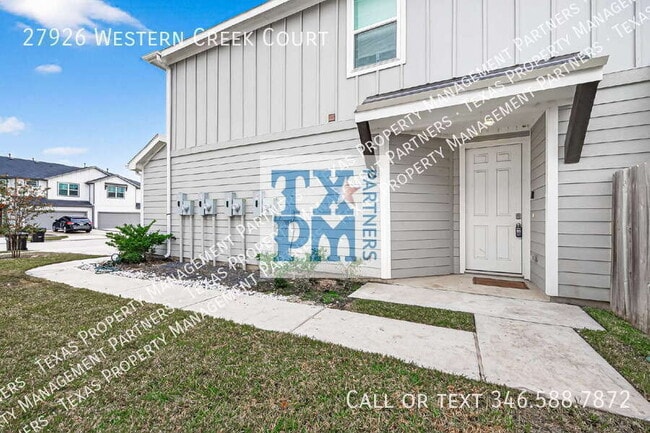 Building Photo - 27926 Western Crk Ct