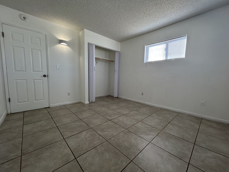 Guest Bed #1 - 6375 Linda Lee Dr