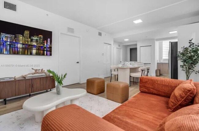 Building Photo - 1542 NW 2nd St