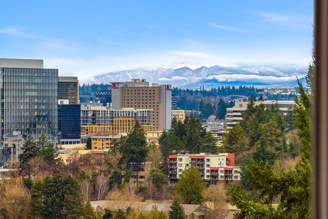 Building Photo - 9610 SE 7th St