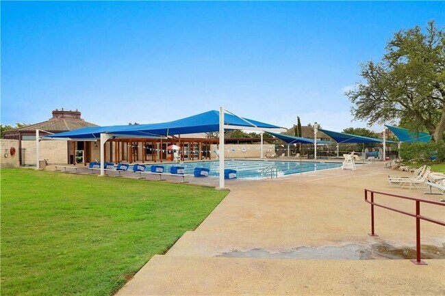 Building Photo - 4500 Aria Cove