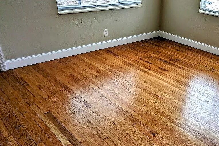 living room - 2344 1st Ave N