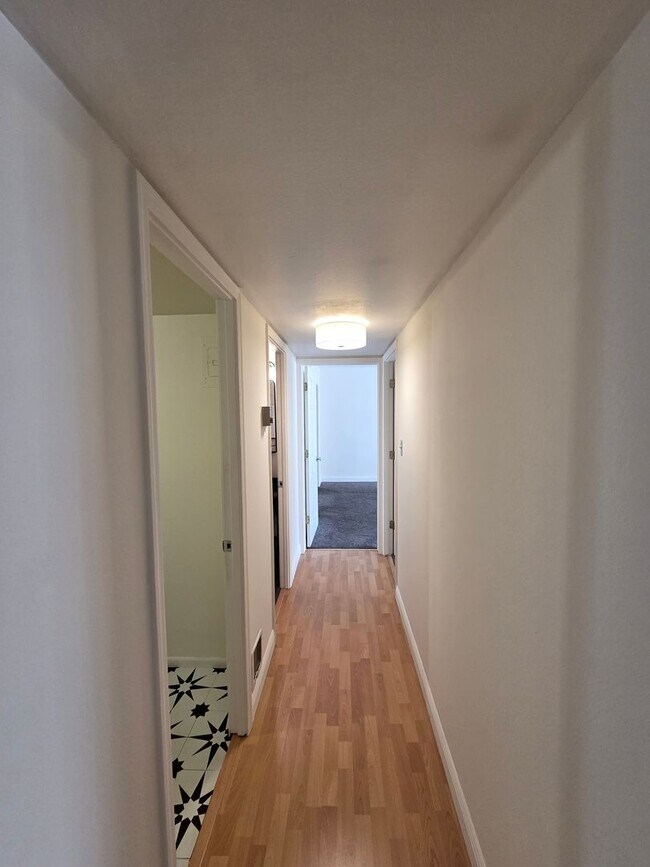 Building Photo - Beautiful 2 Bed/2 Bath Condo in Scottsdale...