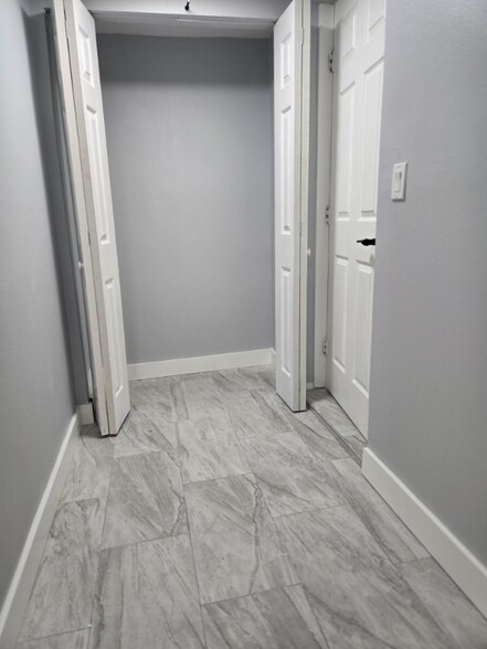 Building Photo - 6615 Del Prado Terrace