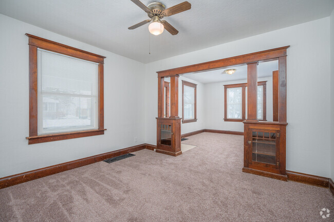 Living Room - Carver Homes