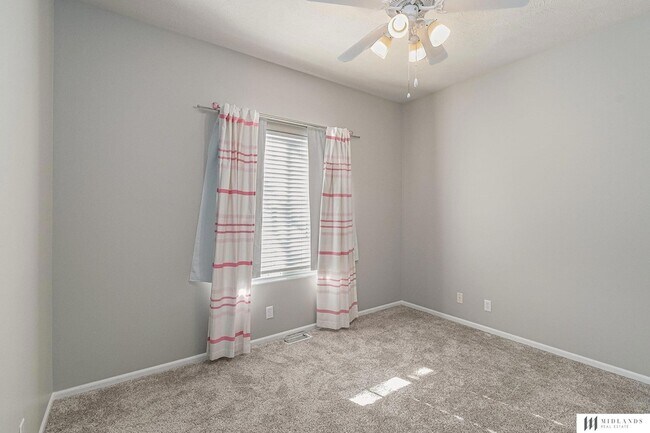 Building Photo - 4851 S 187th Ave