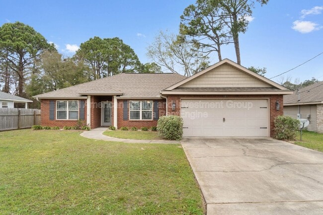 Building Photo - 247 Terrance Ln