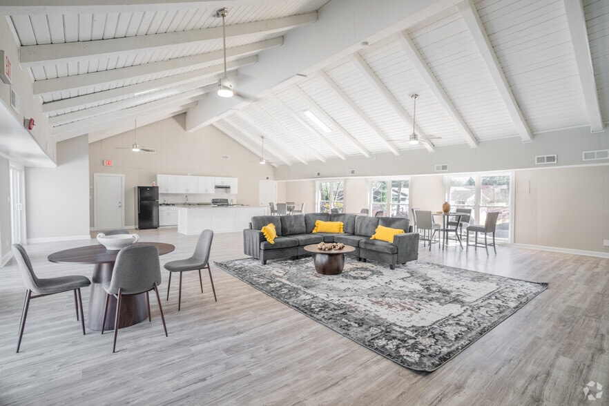 Club House - Osborne Hills