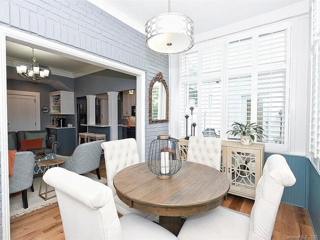 Building Photo - 2501 Roswell Ave