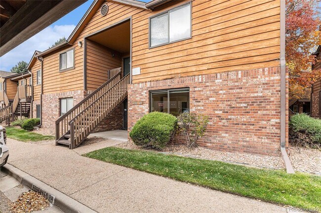 Building Photo - Great location off Iliff and Buckley Fully...