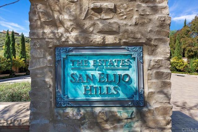 Building Photo - 1048 Quartz St