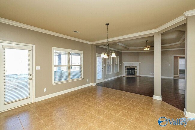 Building Photo - 200 Brighton Park Way