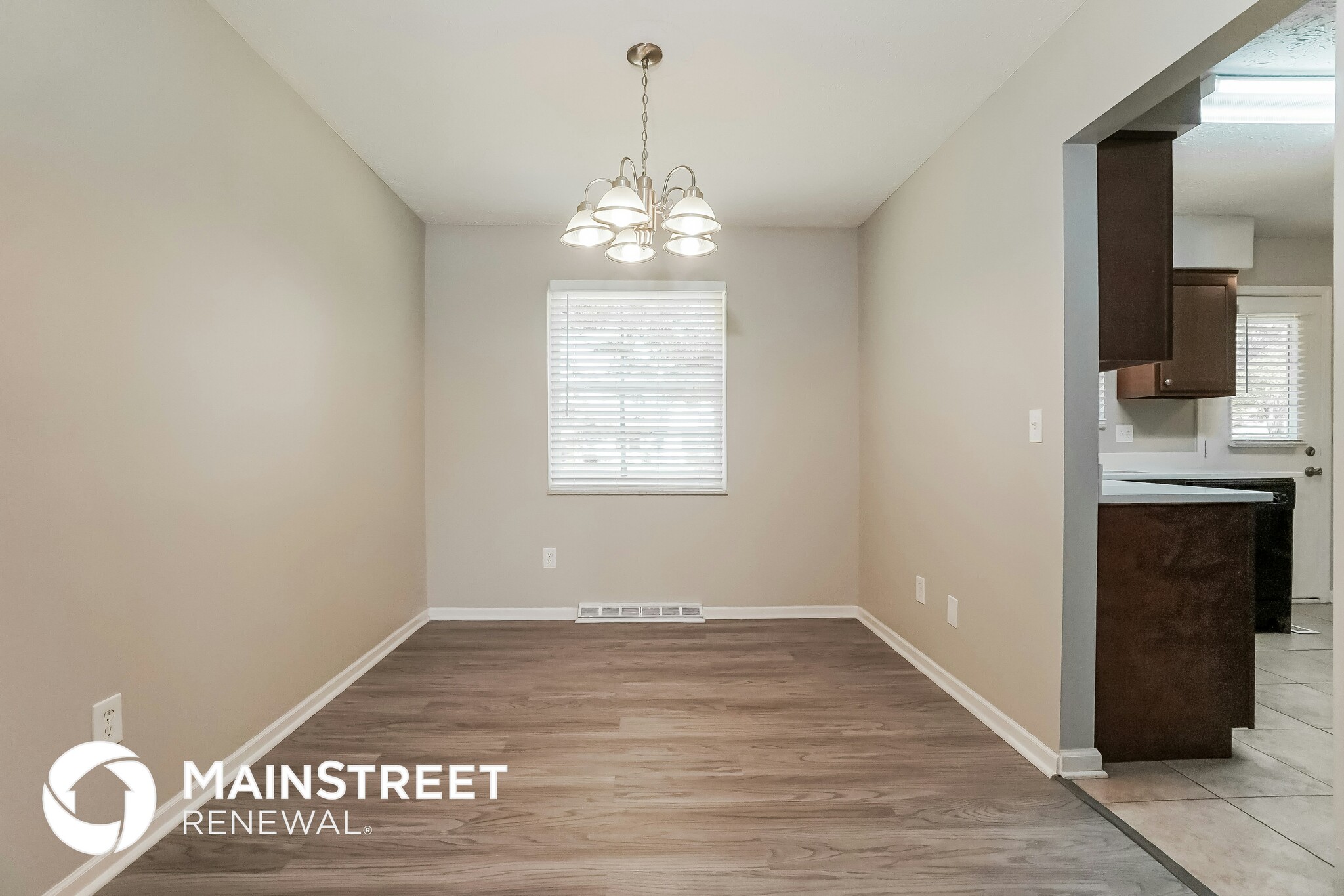 Building Photo - 6606 Merringer Ave