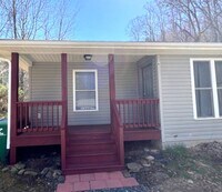 Building Photo - Swannanoa - Beloved Beacon Village!