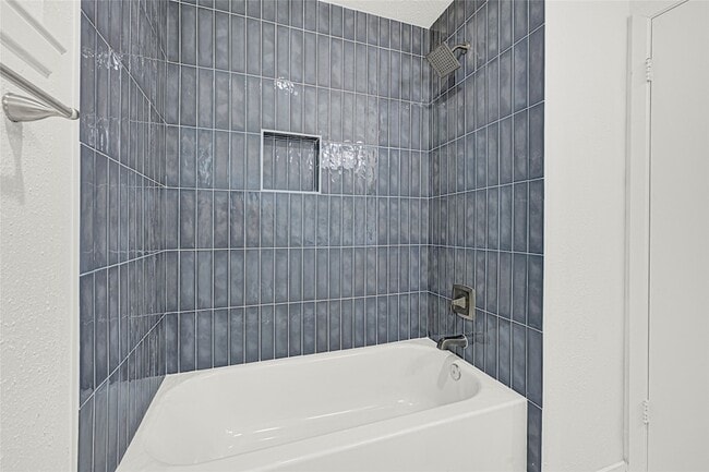 Building Photo - 206 Sweetgum Dr
