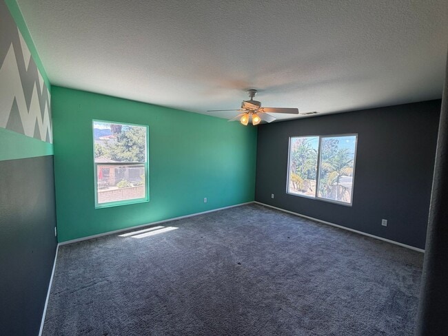 Building Photo - 885 Alsace Dr