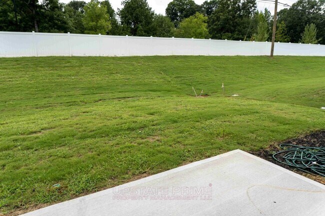 Building Photo - 173 Randwick Ln