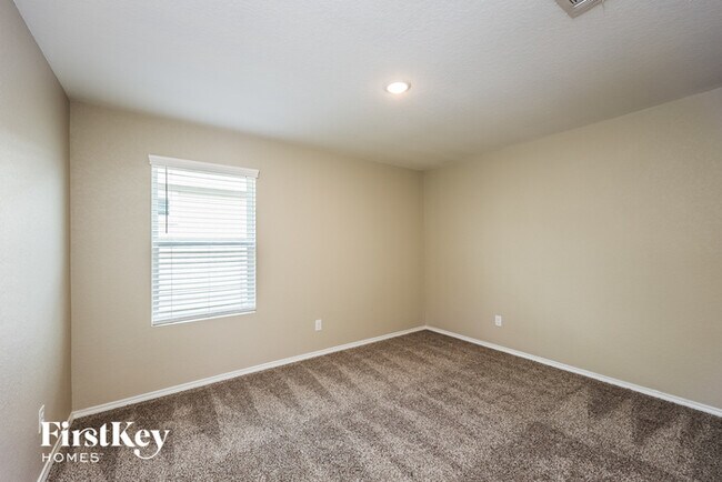 Building Photo - 13707 Locklear Way