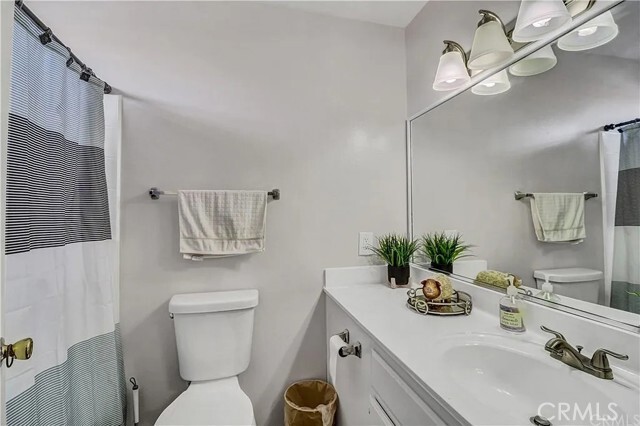 Building Photo - 1200 Gaviota Ave