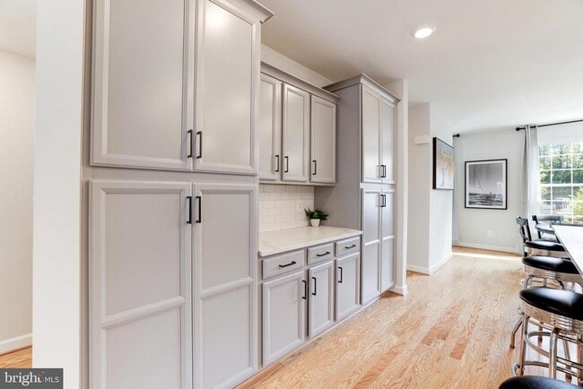 Building Photo - 4418 Fair Lakes Ct