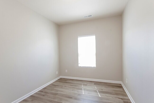 Building Photo - 1116 Black Diamond Dr