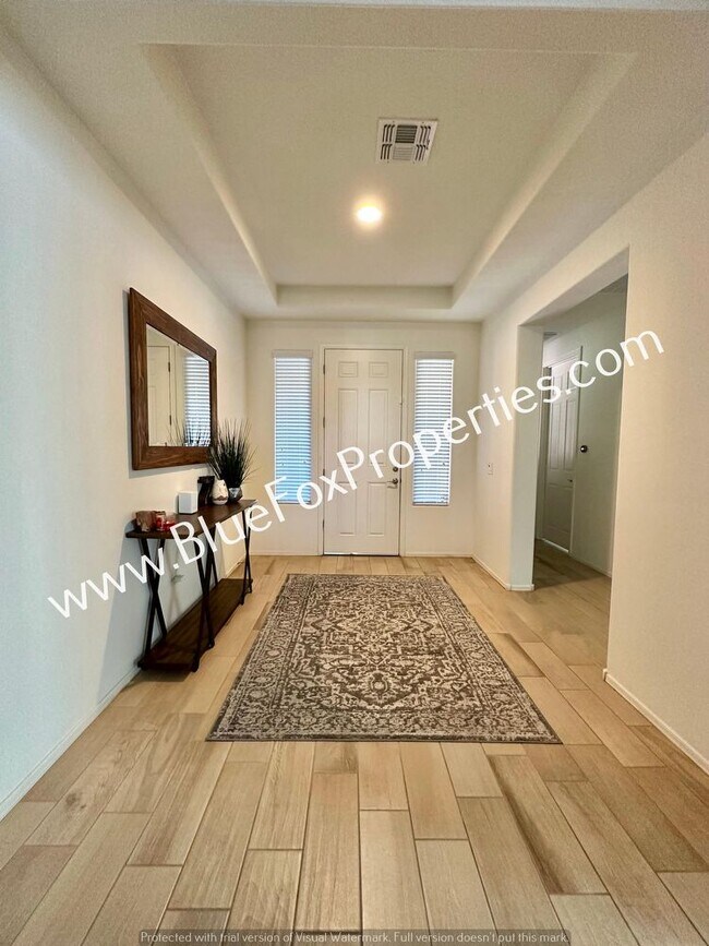 Building Photo - 4496 S Saginaw Hill Dr