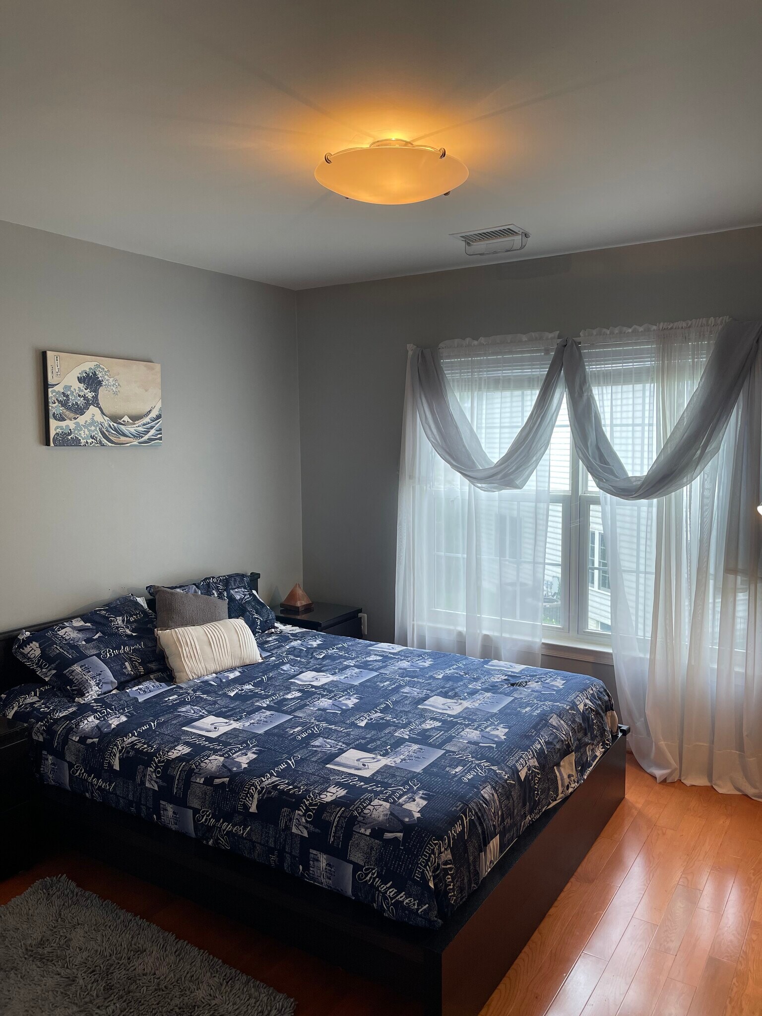 Building Photo - 6615 Schurtz St