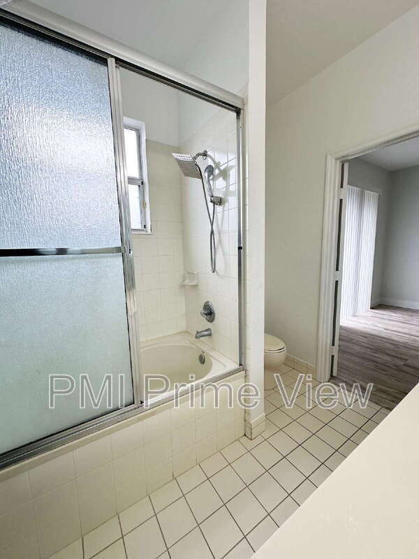 Building Photo - 9174 SW 152nd Path