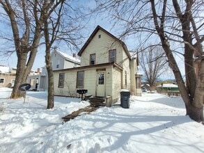 Building Photo - nre418