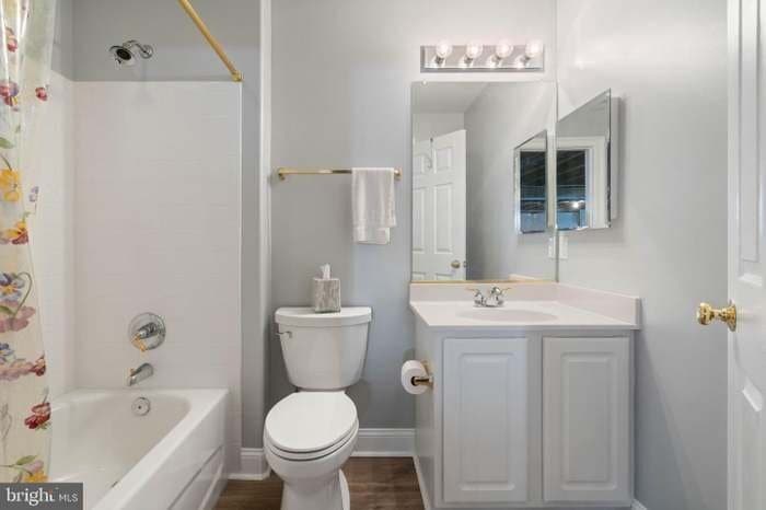 Building Photo - 2707 Glendas Way