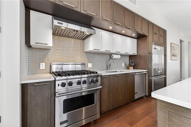 Building Photo - 1820 Peachtree St NW