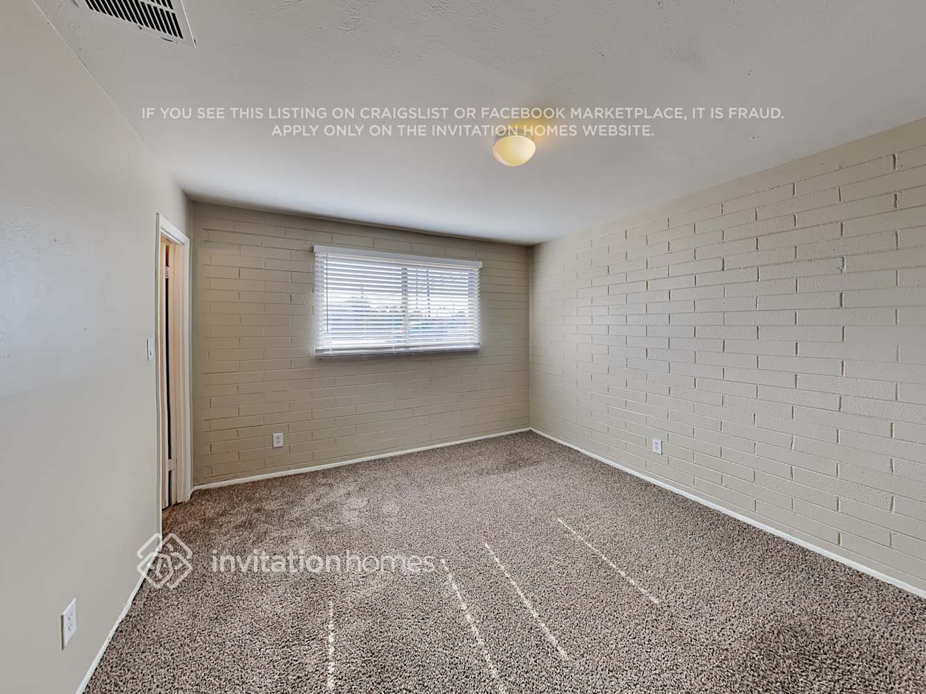 Building Photo - 5849 N 62nd Dr