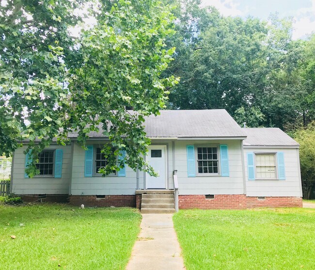 Primary Photo - 646 Robinhood Rd