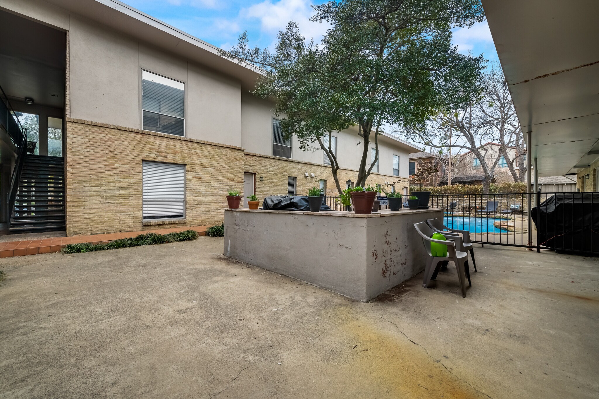 Building Photo - 4330 Bowser Ave