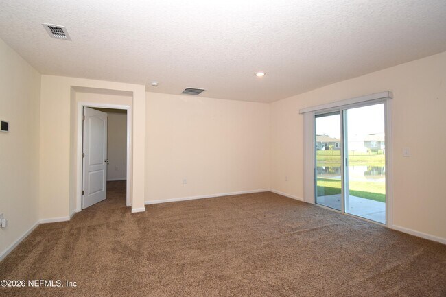 Building Photo - 3733 Shiner Dr