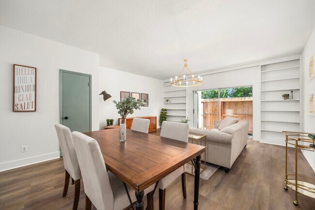 Building Photo - 14703 Barryknoll Ln