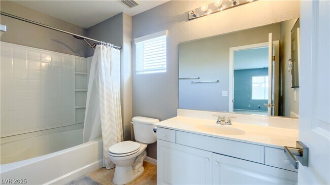 Building Photo - 3610 Pinnate Dr