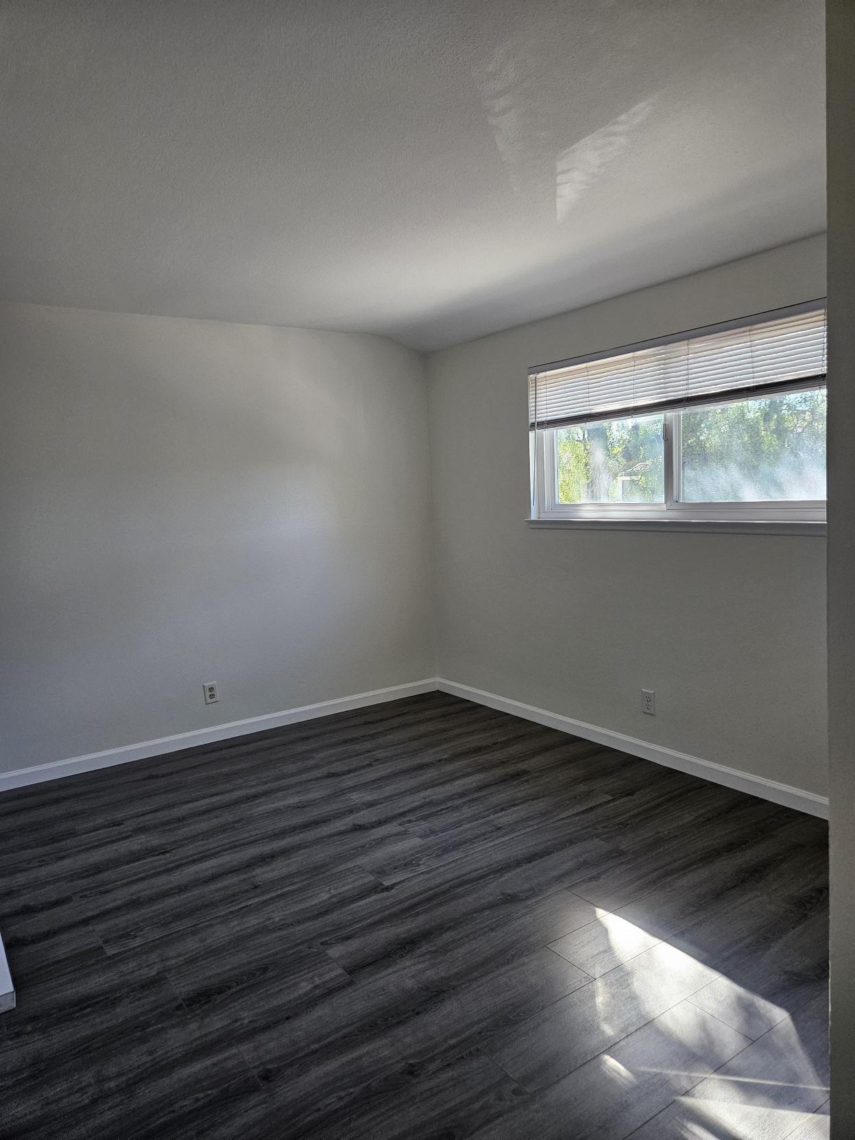 Building Photo - 1107 Carlsbad Pl