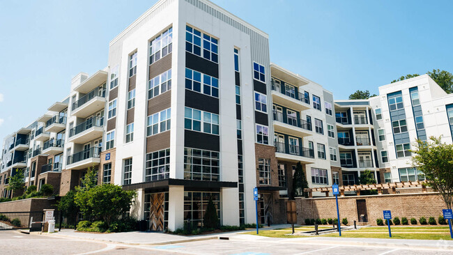 Building Photo - Juniper Sandy Springs