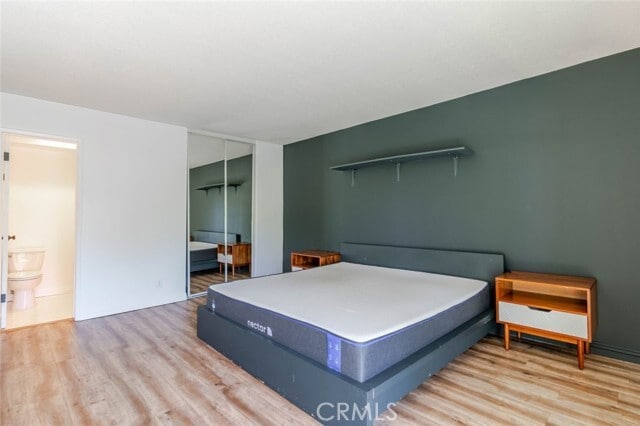 Building Photo - 13543 Moorpark St